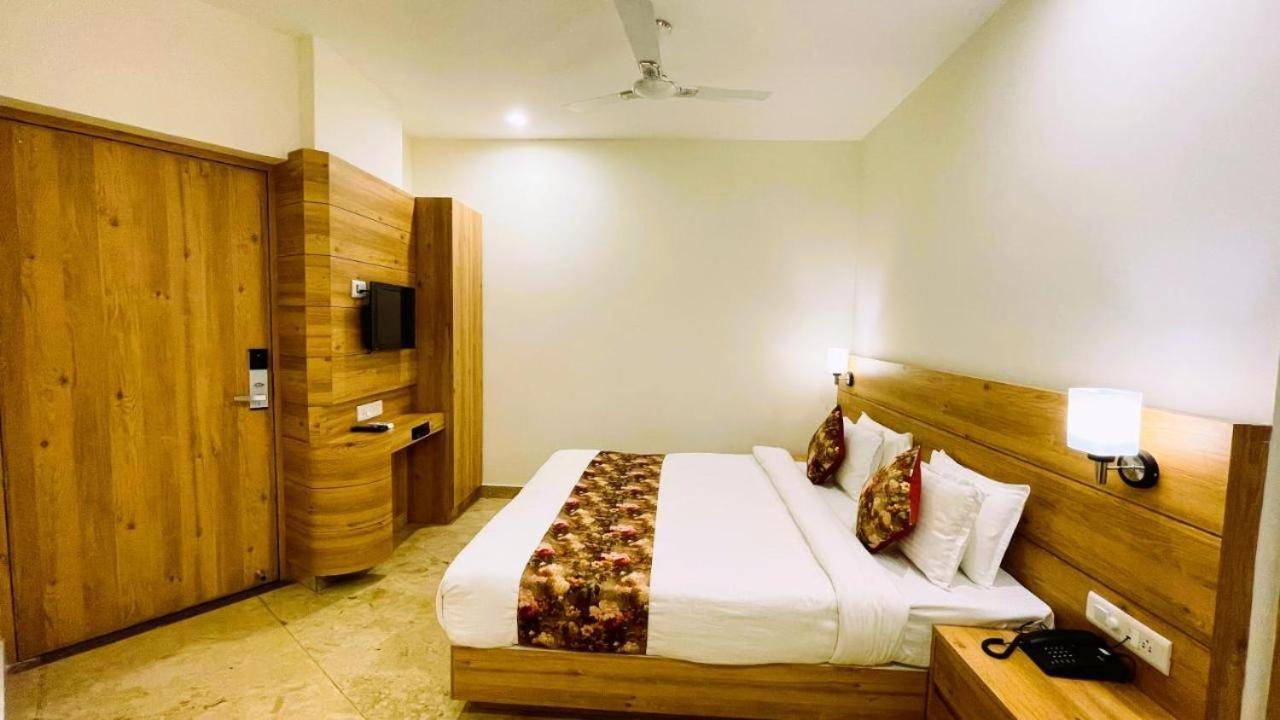 Hotel Amantran Inn Udaipur Buitenkant foto