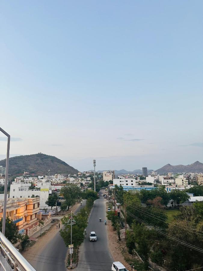 Hotel Amantran Inn Udaipur Buitenkant foto